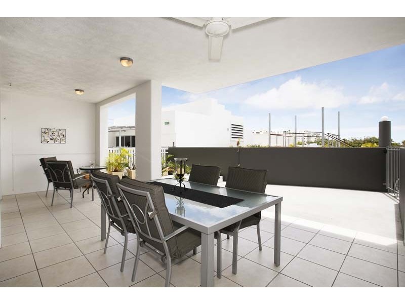 APT. 303 / 123  MARQUIS ON GRAFTON, Cairns QLD 4870