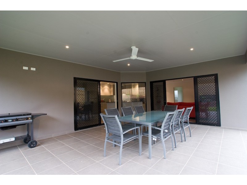 1 CHEYNE CLOSE, Bentley Park QLD 4869