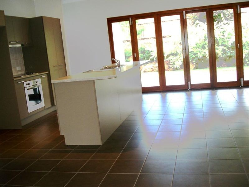 17 DAVIDSON CLOSE, Redlynch QLD 4870