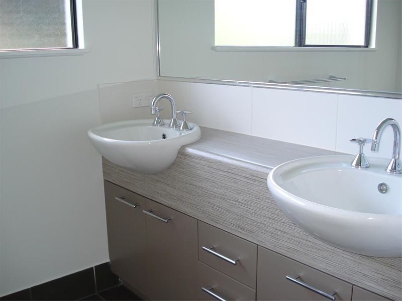 17 DAVIDSON CLOSE, Redlynch QLD 4870