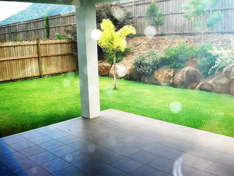 17 DAVIDSON CLOSE, Redlynch QLD 4870