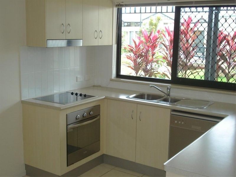 94 REDLYNCH GROVE APARTMENTS, Redlynch QLD 4870