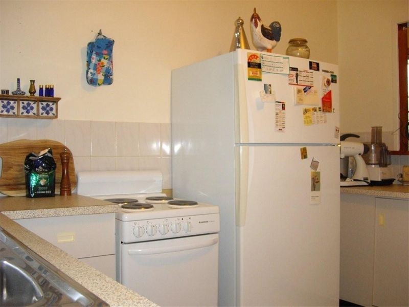 169  MCMANUS STREET, Whitfield QLD 4870