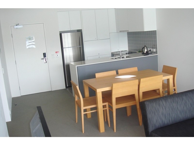Level 3 APT. 304/305  Marlin Parade, Cairns QLD 4870