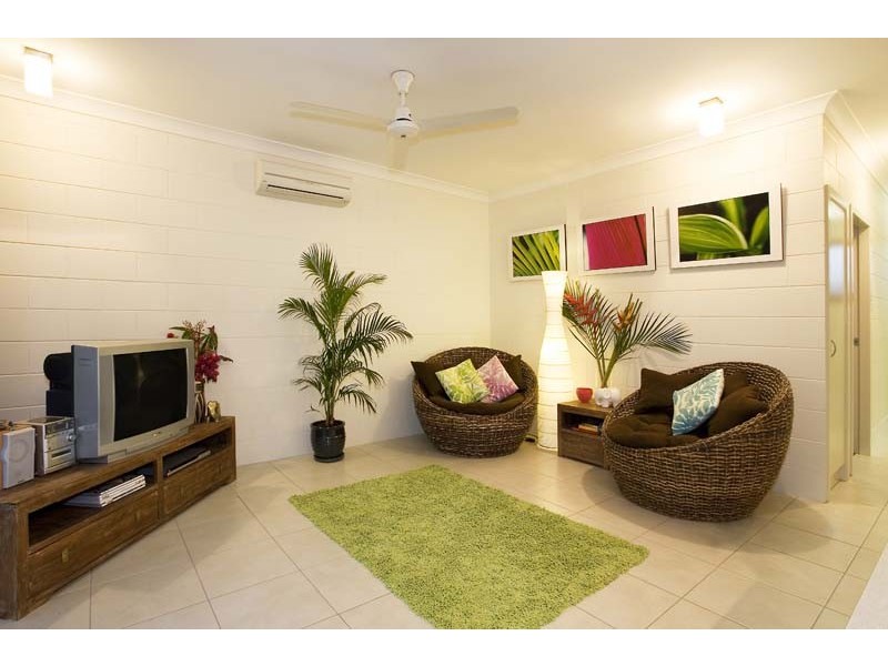 APT. 6 / 231 Kamerunga Road, Freshwater QLD 4870