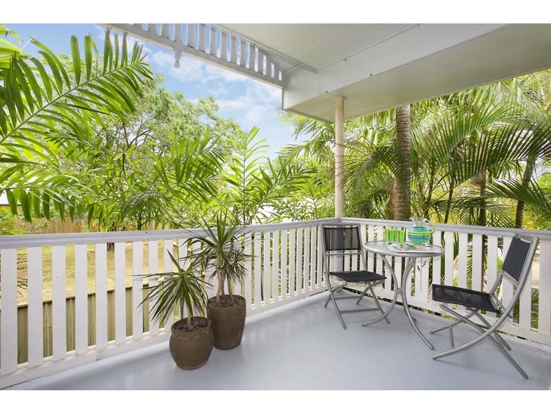 APT. 6 / 231 Kamerunga Road, Freshwater QLD 4870