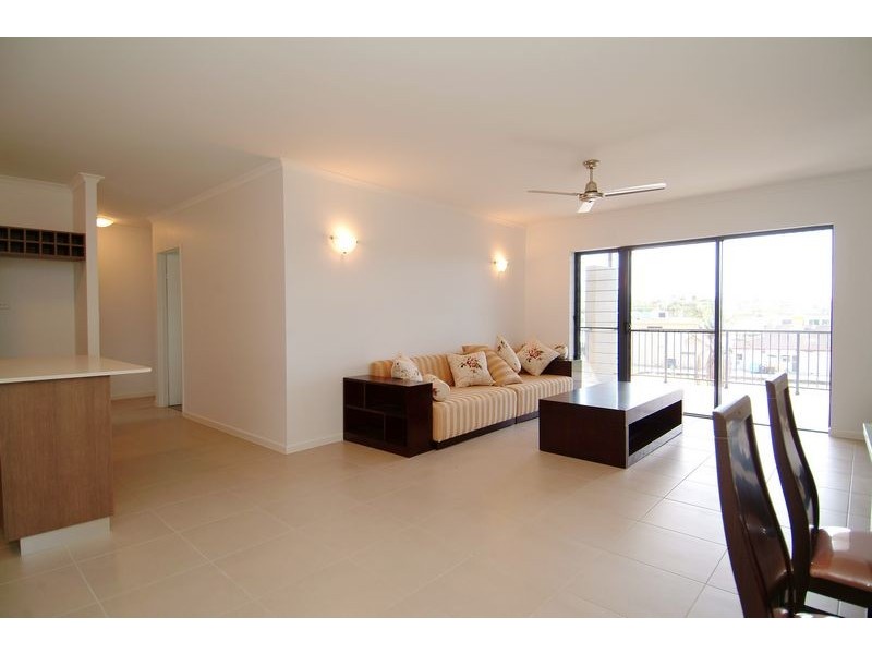 APT. 15 / 89-91 Ishmael Road, Earlville QLD 4870