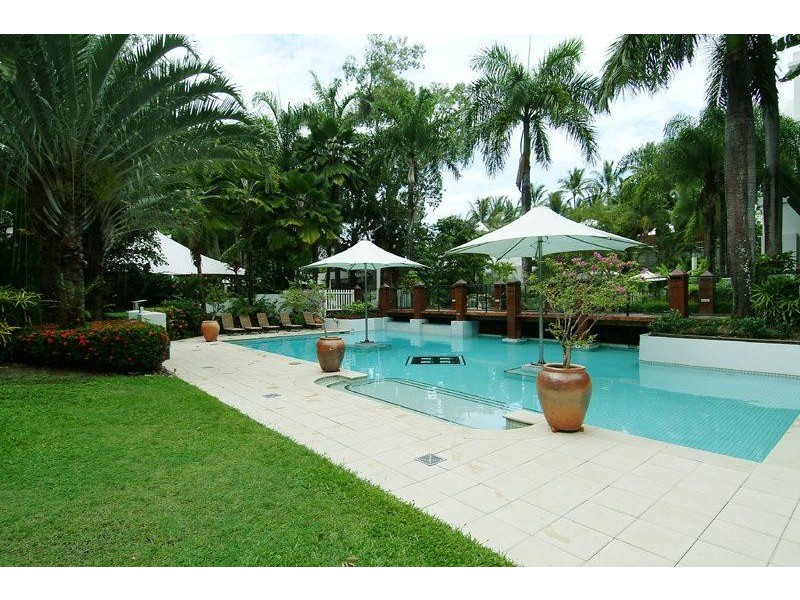 APT. 23 / 1  Veivers Road, Palm Cove QLD 4879