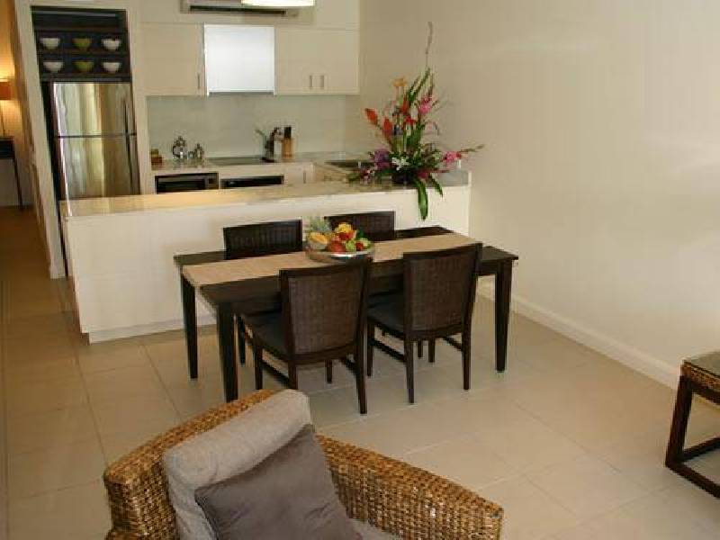 21 WILLIAMS ESPLANADE, Palm Cove QLD 4879