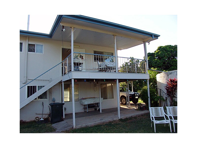 16  Vincent Road, Parkhurst QLD 4702