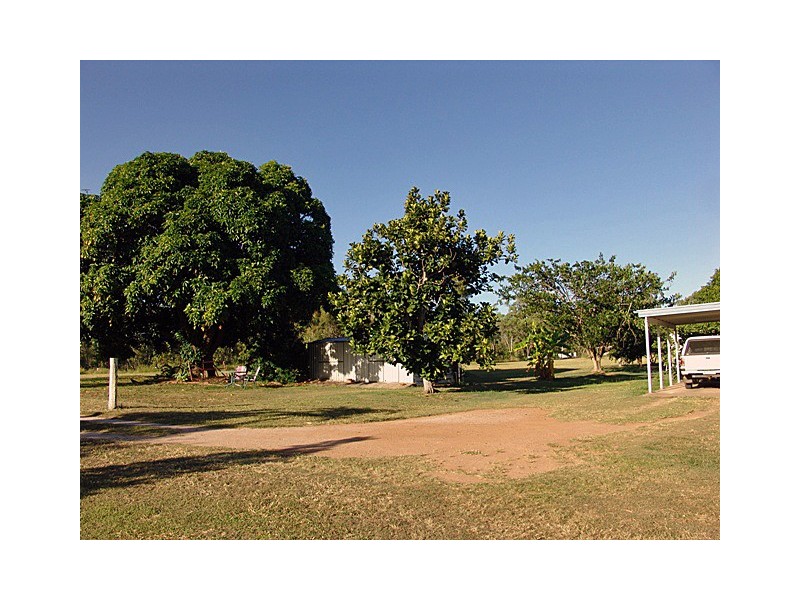 16  Vincent Road, Parkhurst QLD 4702
