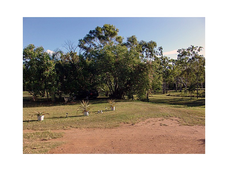 16  Vincent Road, Parkhurst QLD 4702