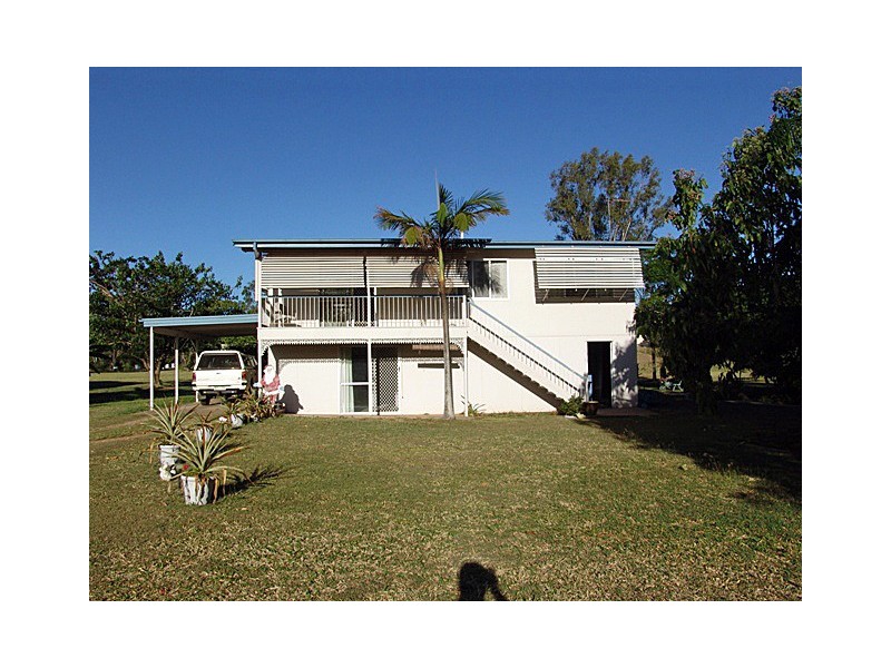 16  Vincent Road, Parkhurst QLD 4702
