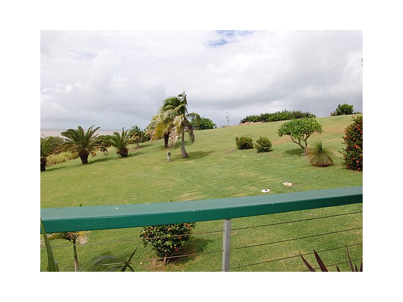 19 Ocean Parade, Cooee Bay QLD 4703