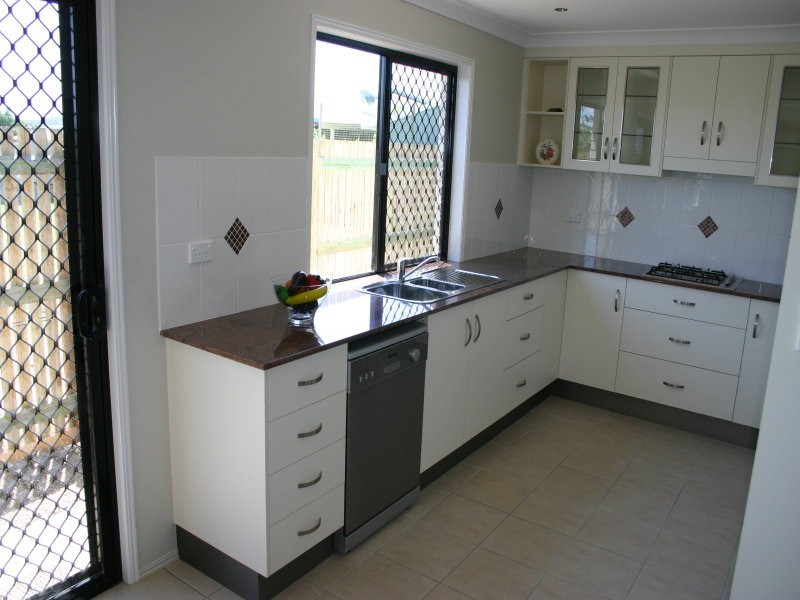 64 Connor Street, Emu Park QLD 4710