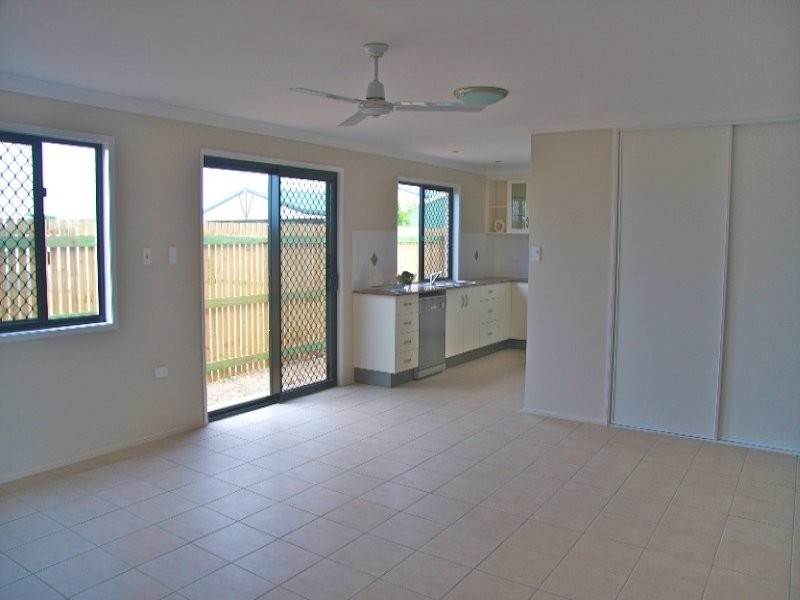 64 Connor Street, Emu Park QLD 4710