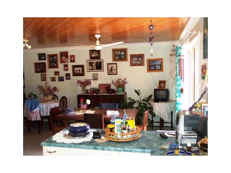 2 Giorgi Close, Keppel Sands QLD 4702