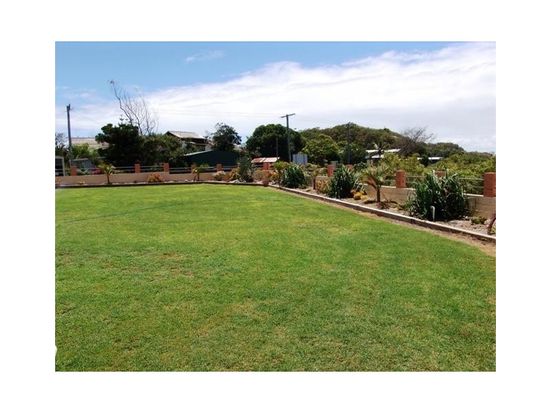 2 Giorgi Close, Keppel Sands QLD 4702