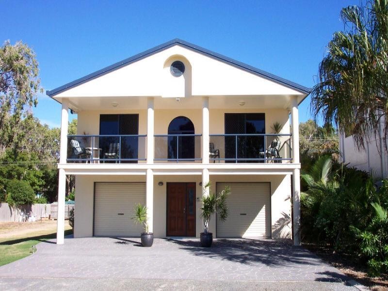 942 Scenic Highway, Kinka Beach, Yeppoon QLD 4703