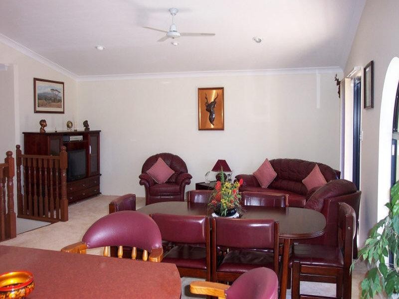 942 Scenic Highway, Kinka Beach, Yeppoon QLD 4703