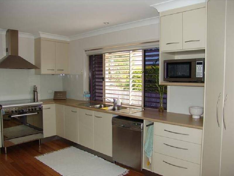 11 Pacific Drive, Pacific Heights, Yeppoon QLD 4703