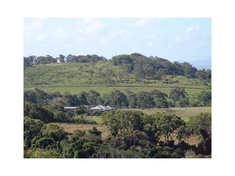 29 Mana Avenue, Pacific Heights, Yeppoon QLD 4703