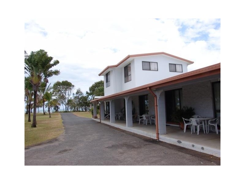 934  Scenic Highway, Kinka Beach, Yeppoon QLD 4703