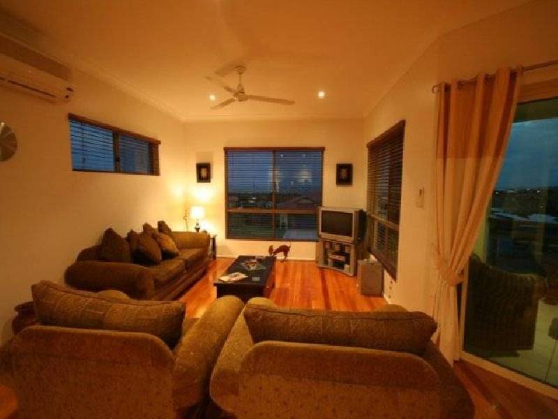 3  Pitcairn Court, Pacific Heights, Yeppoon QLD 4703