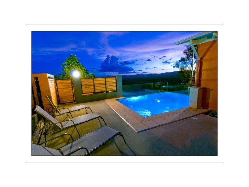 15  Banksia Place, Taranganba QLD 4703