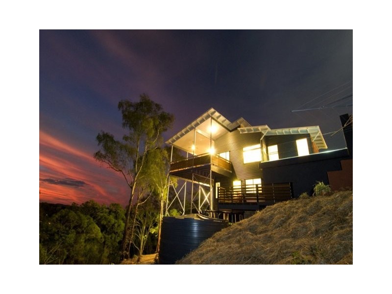 15  Banksia Place, Taranganba QLD 4703