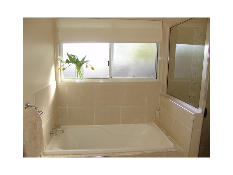 7 Booth Court, Cooee Bay, Yeppoon QLD 4703