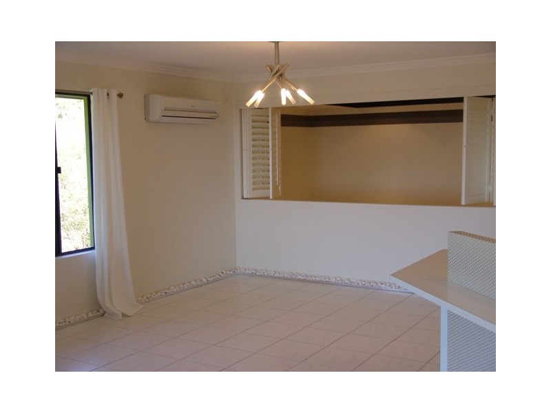 2/203  Matthew Flinders Close, Cooee Bay, Yeppoon QLD 4703
