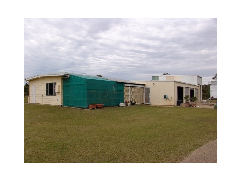 35  Racecourse Rd, Yeppoon QLD 4703
