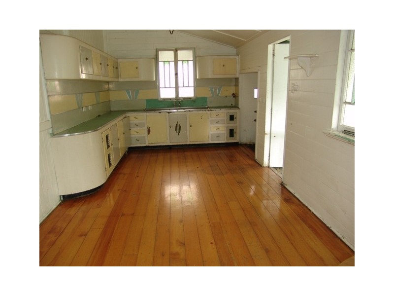 102  Alma Street, Rockhampton QLD 4700