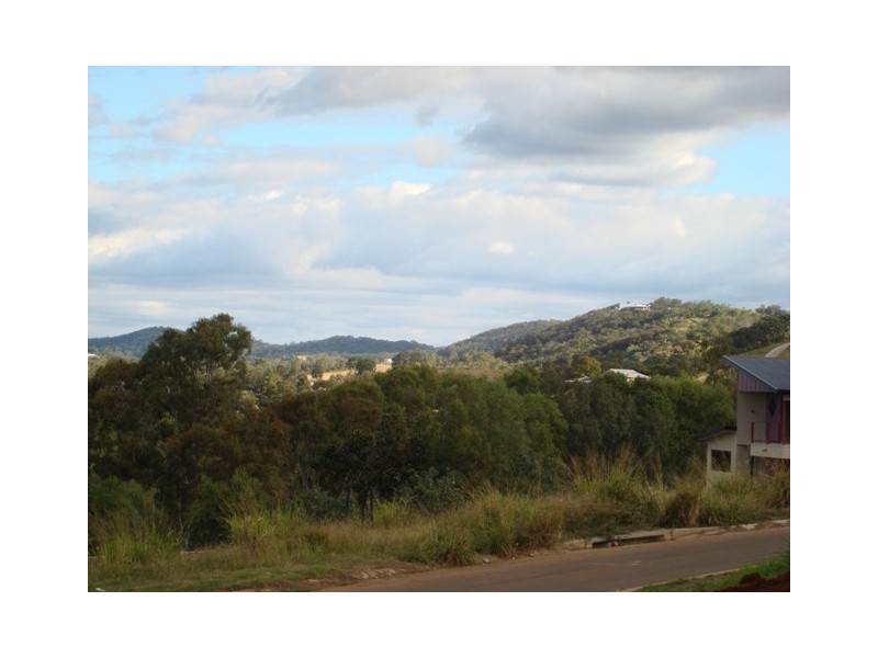 4  Grace Court, Seaview Hill, Yeppoon QLD 4703