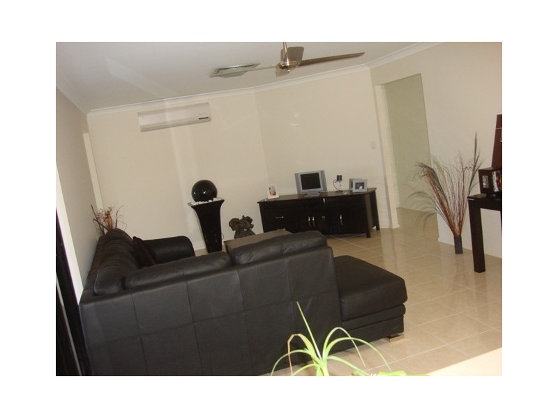 25  Discovery Cresent, Statue Bay, Yeppoon QLD 4703