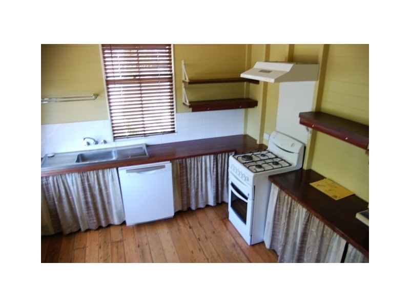 9 Cavell Street, Wandal, Rockhampton QLD 4700