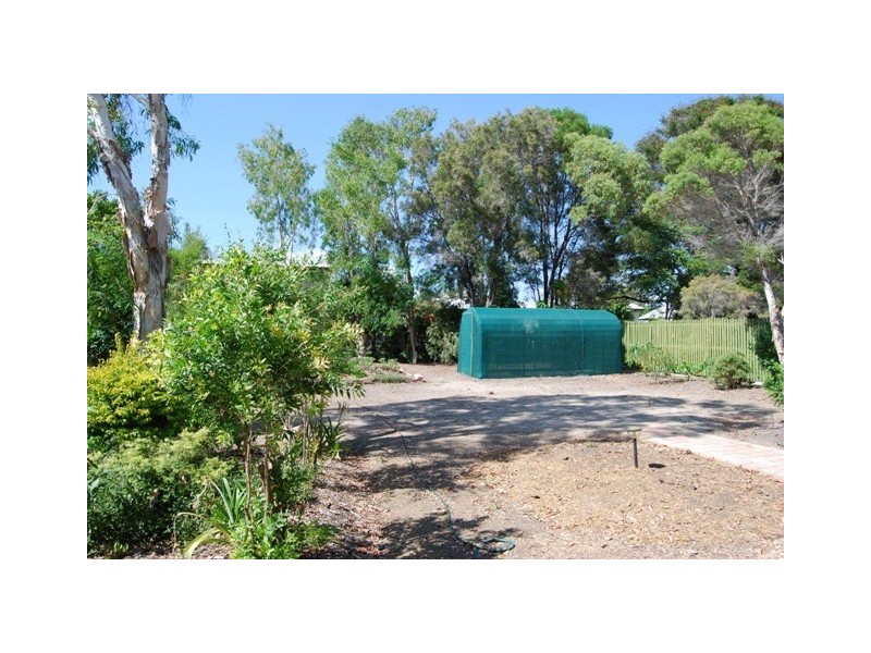9 Cavell Street, Wandal, Rockhampton QLD 4700