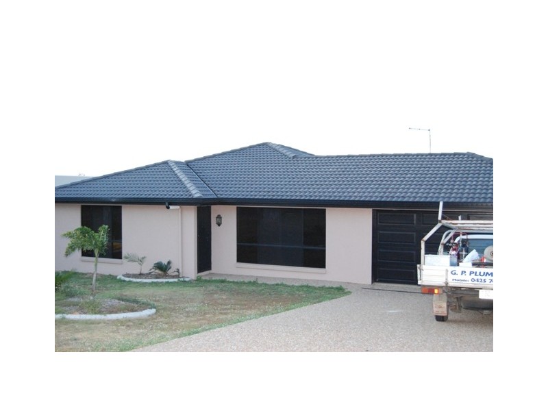 399  Farm Street, Norman Gardens, Rockhampton QLD 4700