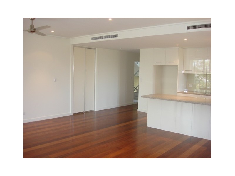 18 Harbour Heights, Rosslyn Bay, Yeppoon QLD 4703