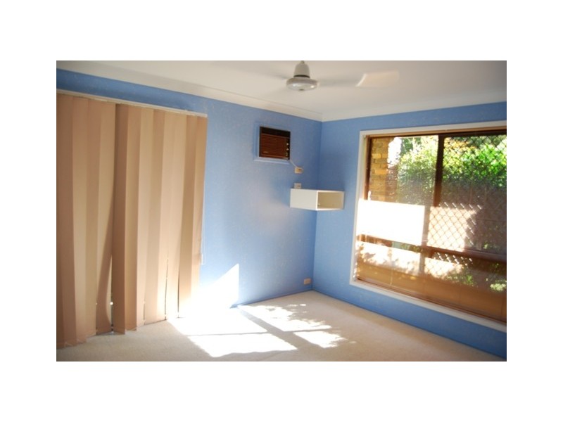 2  Whiteley Street, Frenchville, Rockhampton QLD 4700