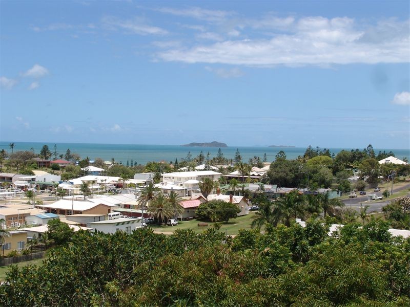 59 Bright Street, Emu Park QLD 4710