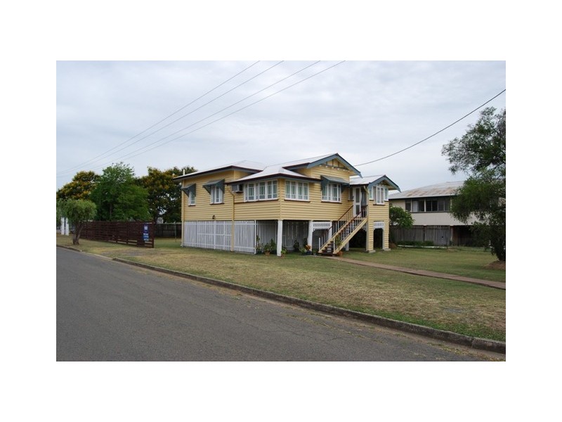 272  Eldon St, Berserker QLD 4701