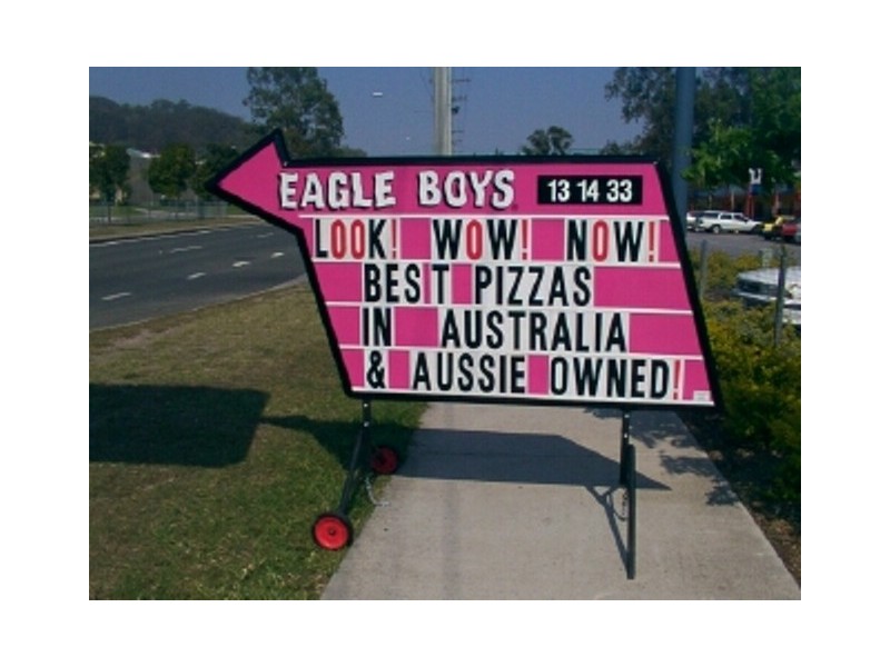 .  Styletrak Mobile Signs, Yeppoon QLD 4703