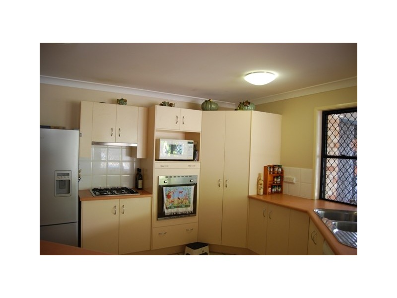 5  Jordan Cl, Frenchville QLD 4701