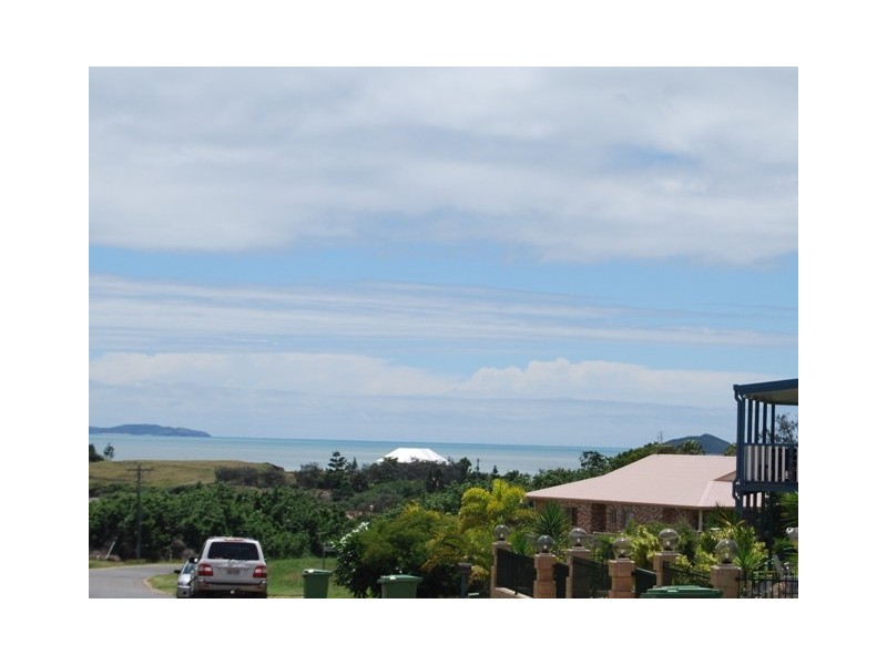 24  Haven Rd, Tanby Point,, Emu Park QLD 4710