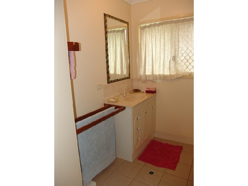 10  Rogan Place, Yeppoon QLD 4703