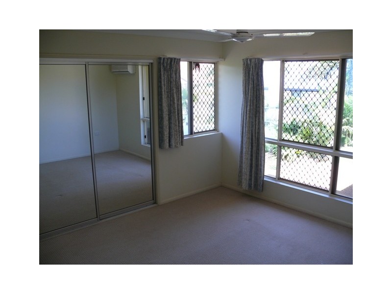 4  Broadbeach Court, Pacific Heights, Yeppoon QLD 4703