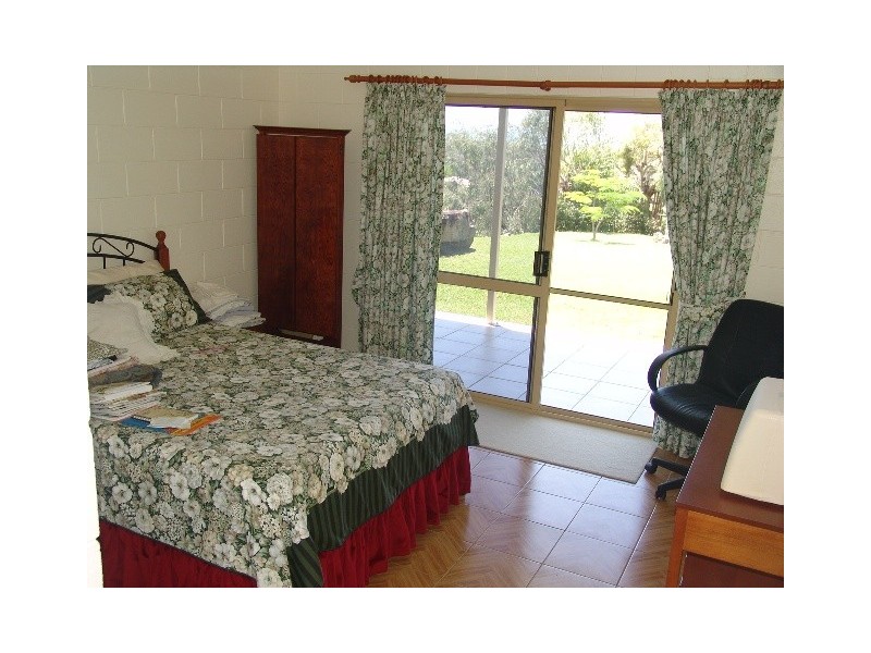 57 Hawke St, Emu Park QLD 4710