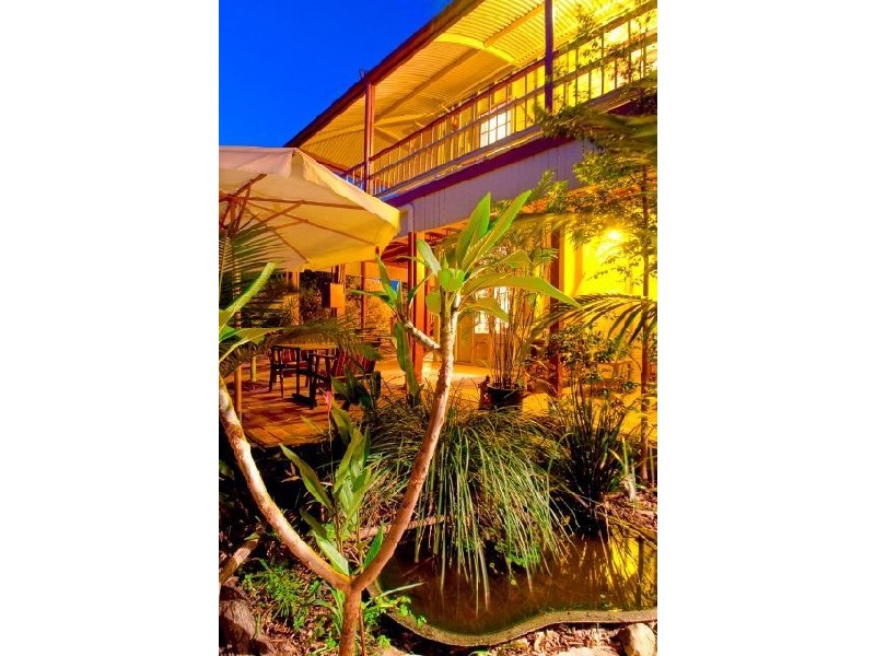 8 Phillip Street, Emu Park QLD 4710